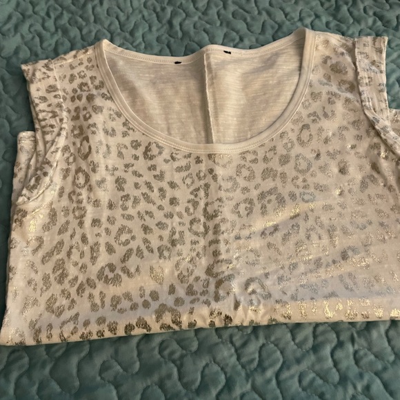 White House Black Market Tops - White House Black Market Tee Shirt